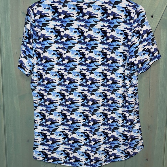IBKUL women’s top size L blue black and white camo EUC - Picture 5 of 5